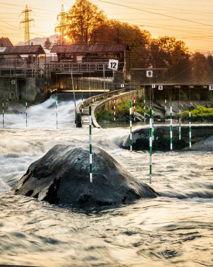 Pearl Of Sava Wild Waters Villa Ljubljana Bagian luar foto